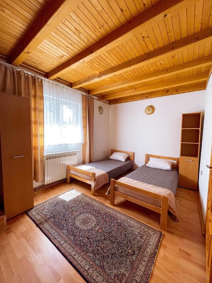 Adella Apartment Sarajevo Exterior foto